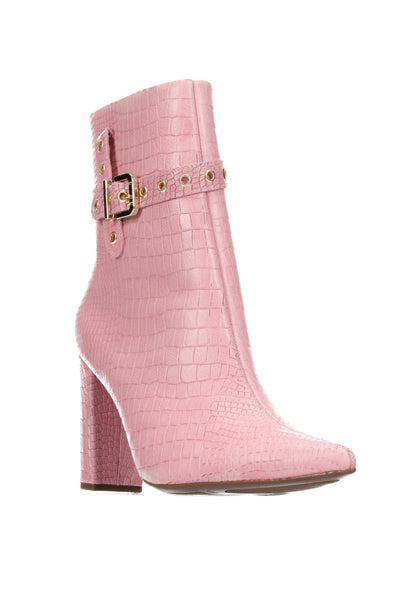 The bay shoe sale 219 online
